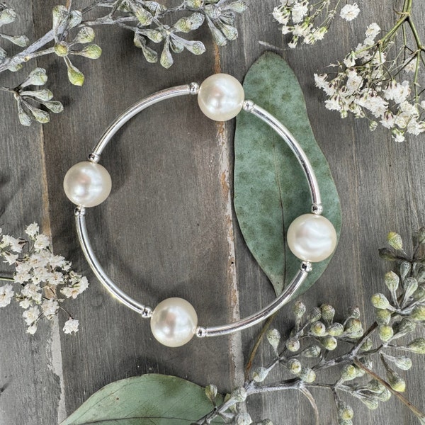 White Crystal Pearl Bracelet - Be Grateful