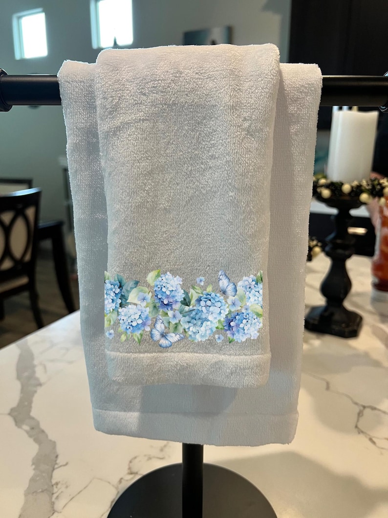 InkedInThyme Hydrangeas Velour Towel - Thumbnail 5