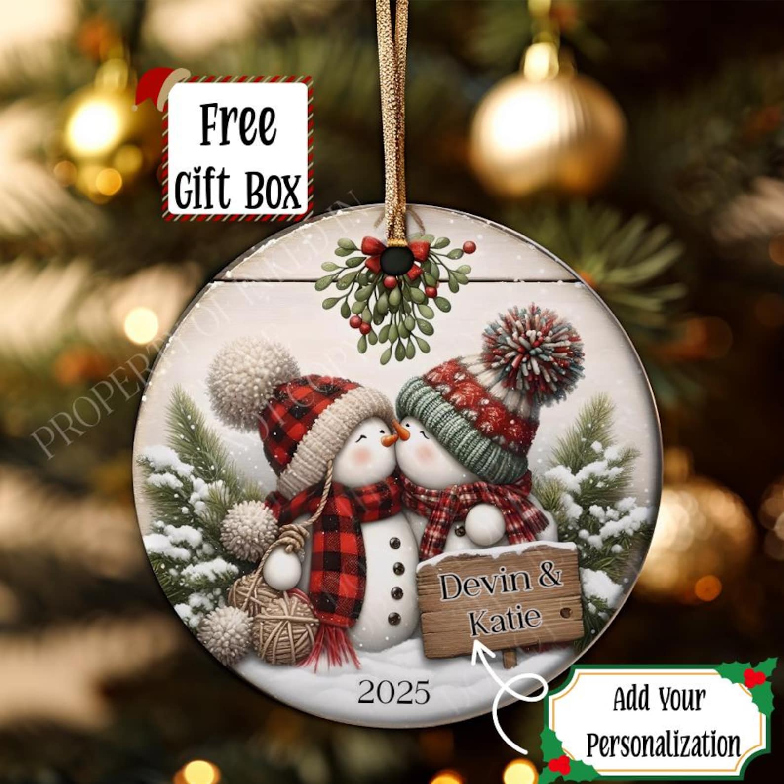 Personalized Kissing Snowman Couple Ornament, Snowman Newlywed Wedding Ornament, Add Any Name Any Year, Keepsake Ornament, Engagement Gift