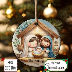 Adorno de Natividad Personalizado, Adorno de Regalo Familiar o Infantil, Añade Cualquier Nombre Cualquier Año, Adorno de Recuerdo, Regalo para Amigos de la Iglesia