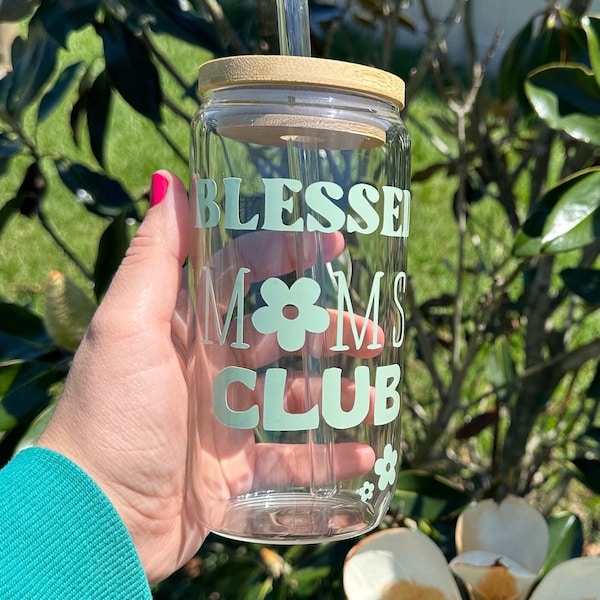Blessed Moms Club Glass Tumbler with Lid, Mother’s Day Gift, Mama Glass Tumbler, Mama Iced Coffee Glass Cup, Gift for Mom, glass coffee cup