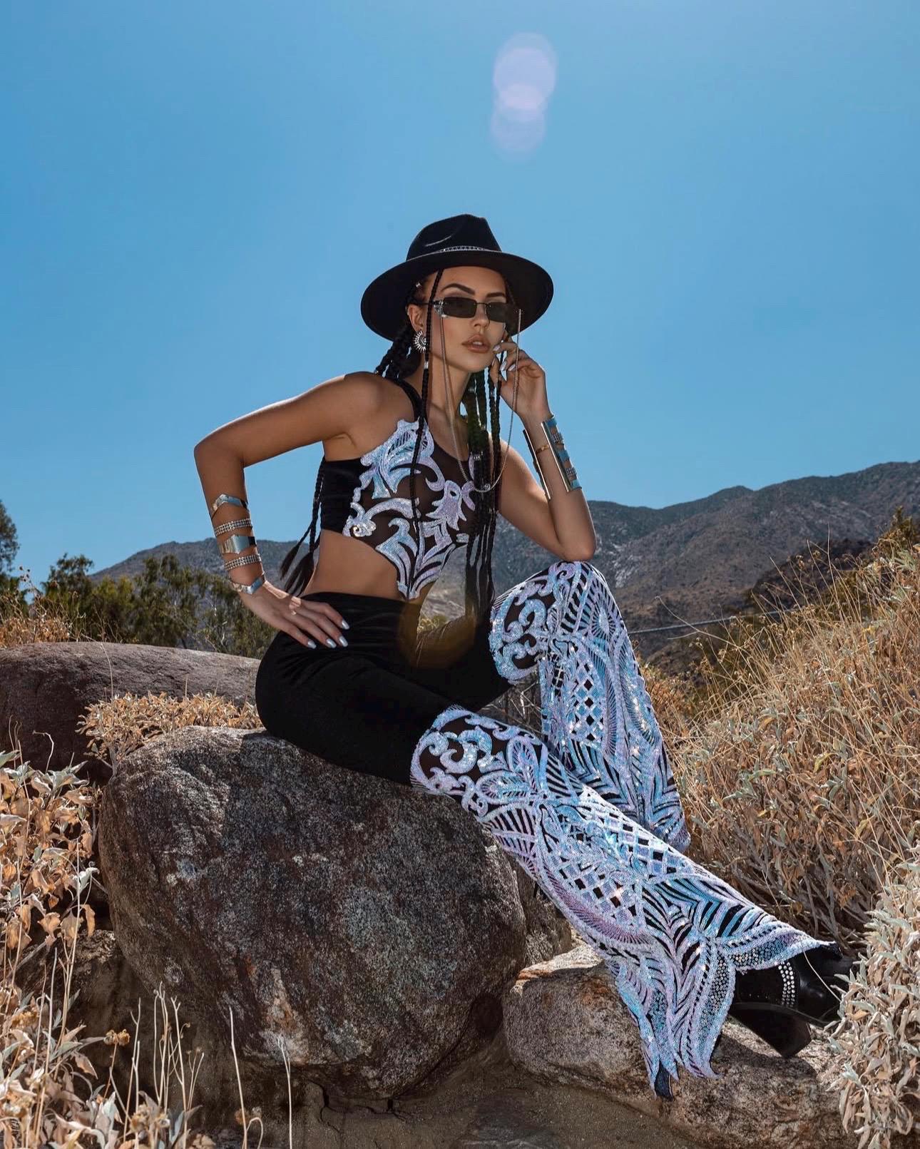 Festival Western Outfit  Cutout Lace Top and Flare Pants Set, Boho Cowgirl  Outfit, Burning Man Clothing, Rave Wear, Desert Festival Style - Etsy