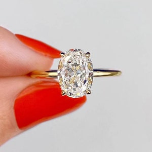 Bague moissanite classique 3 carats diamant solitaire taille ovale, magnifique bague d'anniversaire avec halo caché, bague en argent sterling S925, bague moissanite
