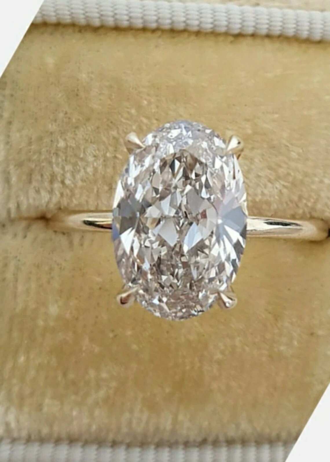 4CT Oval Moissanite Ring: Classic Sterling Silver Solitaire
