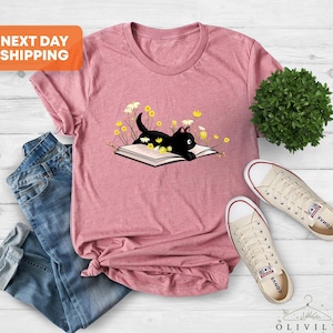 Cute Book Cat Shirt, Cat Shirt, Cute Reading Shirt, Books Shirt, Cute Cat Shirt, Reading Shirt, Book Lover, Cat Tshirt, Book Lover Gift