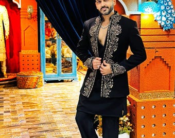 Designer svart Jodhpuri kostym för män, Jodhpuri broderad Sherwani för män, Jodhpuri kostym, Jodhpuri kappa, Bröllop Sherwani män
