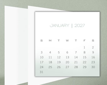Könnte beinhalten: Ein weißer Mini-Tischkalender für 2027 mit übersichtlichem Layout. Der Text oben lautet MINI DESK CALENDAR 2027. Die sichtbare Seite zeigt JANUARY 2027 mit einem Standard-Datumsraster vom Freitag, dem 1., bis Sonntag, dem 31.
