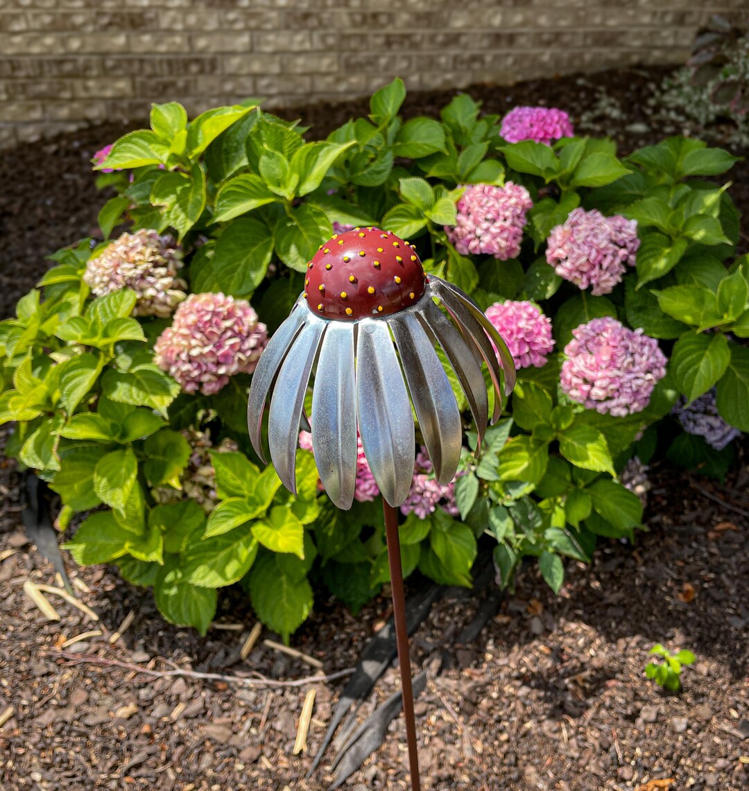 Echinacea Flower Garden Stake - Etsy