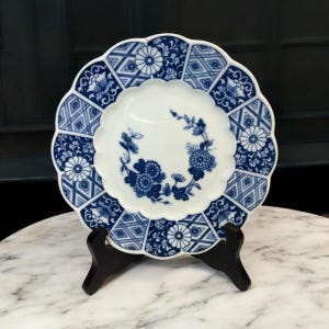 Vintage Blue Imari Porcelain Plate: Japanese Chrysanthemum Dish, Arita Style
