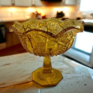 Vintage L.E. Smith Glass Heritage Quintec Amber Glass Pedestal Open Compote Candy Dish 1950s Large LE Smith