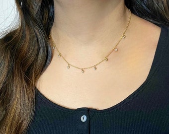 Dainty diamonte circle pendant 18k Gold Necklace