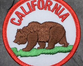 Grizzly Bear California Patch: Iron-On Applique