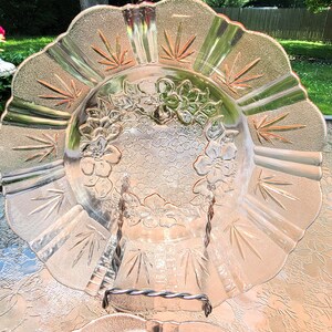 Pink Glass Soup Bowls By Novagrisa Mexican Pressed Glass Set Of 3 - Vintage Pink Mexican Glass Soup Bowls With Floral Motifs Glass Giftware