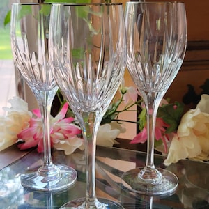 Kielichy kryształowe Mikasa Arctic Lights Platinum – zestaw 3 sztuk