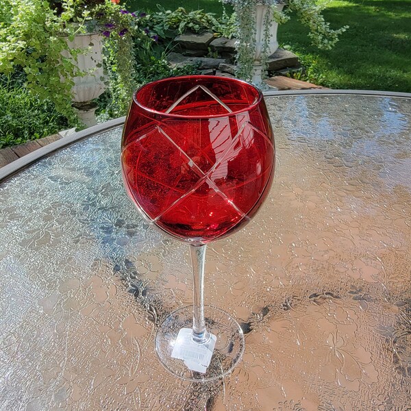 Gift Ideas Pier 1 Rare "Diamond Etched Red" Hand Blown Ruby Red To Clear Etched Crystal 16 Ounce Balloon Wine Glass