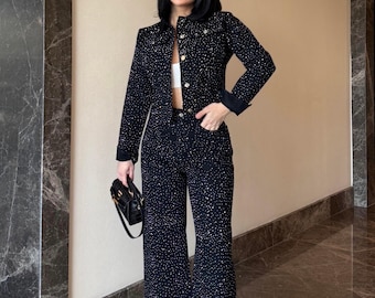 Glittrande denimset i två delar – Strasskaft, vida jeans – Statement-outfit