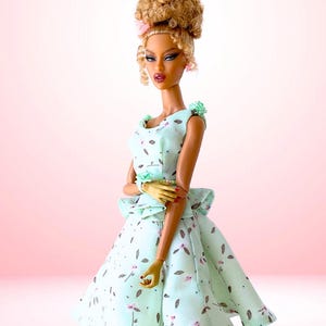 Handmade fully lined fashion ensemble (top & skirt) for Fashion Royalty, Nu Face, Barbie type dolls