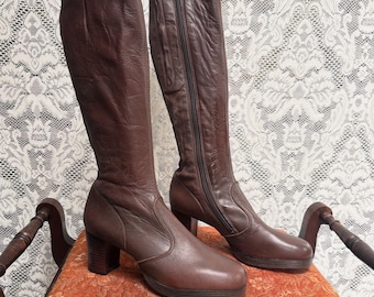 Brązowe skórzane buty GoGo z lat 60. XX wieku