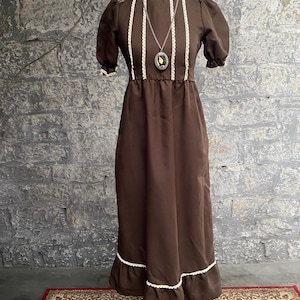 Vintage 1970s prairie dress
