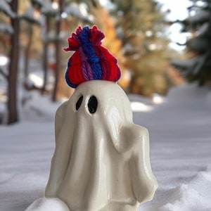 Fall ghost figurine, adopt a ghost, ghost figurine, ceramic ghost, ghost decoration, ghost cake topper, adopt a ghost, pet ghost, desk buddy