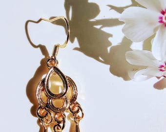 Art Deco Gold Chandelier Ohrringe: Quasten Boho Schmuck