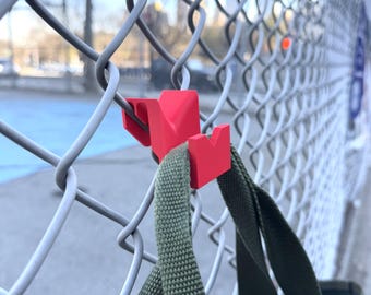Multi-Purpose Fence Hook | Secure Bag Hanger for Pickleball, Baseball, & Basketball | Travel-Friendly | UV and Heat Resistant Gear Organizer