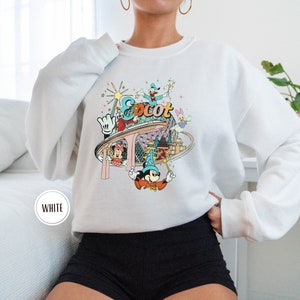 Disney Epcot Sweatshirts , Vintage Epcot 1982 Sweatshirts , Mickey And Friends, Disney family trip matching Sweatshirts