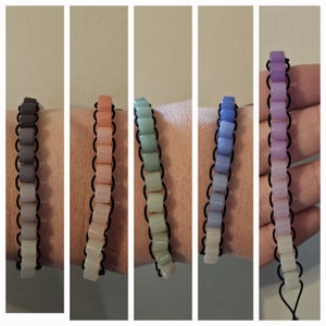 Fidget and Pull Ombre Bracelet