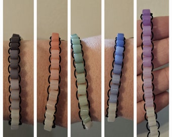 Fidget and Pull Ombre Bracelet