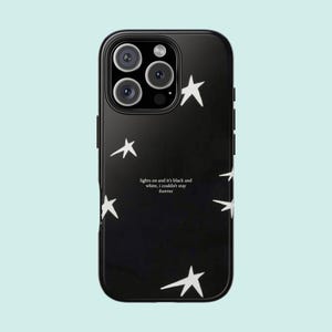 Gracie Abrams Sterne Handyhülle- iPhone 16 Fall, iPhone 16 Pro Fall, iPhone 14+ Fall, iPhone 15 Fall, iPhone 14 Fall