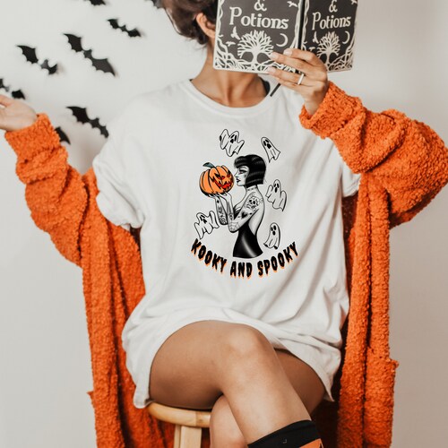 T-shirt pin up sorcière gothique | rétro art de tatouage d'Halloween | Mode effrayante rockabilly
