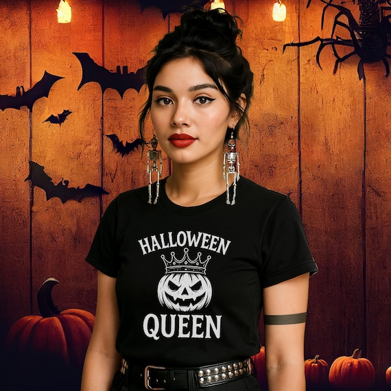 Halloween Queen T-Shirt: Jack-O'-Lantern Crown, Spooky Fall Tee