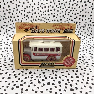 LLedo Days Gone By Trailways Dallas Bus 1983| Perfect nostalgic gift or addition to a collection