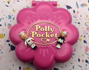 Complete 'mr Fry's Restaurant' Polly Pocket Vintage 1990