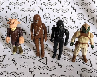 Pick Your Own: Star Wars Vintage Collectible Kenner Figure | Perfect stocking filler gift for a Star Wars fan or child of the 70s and 80s