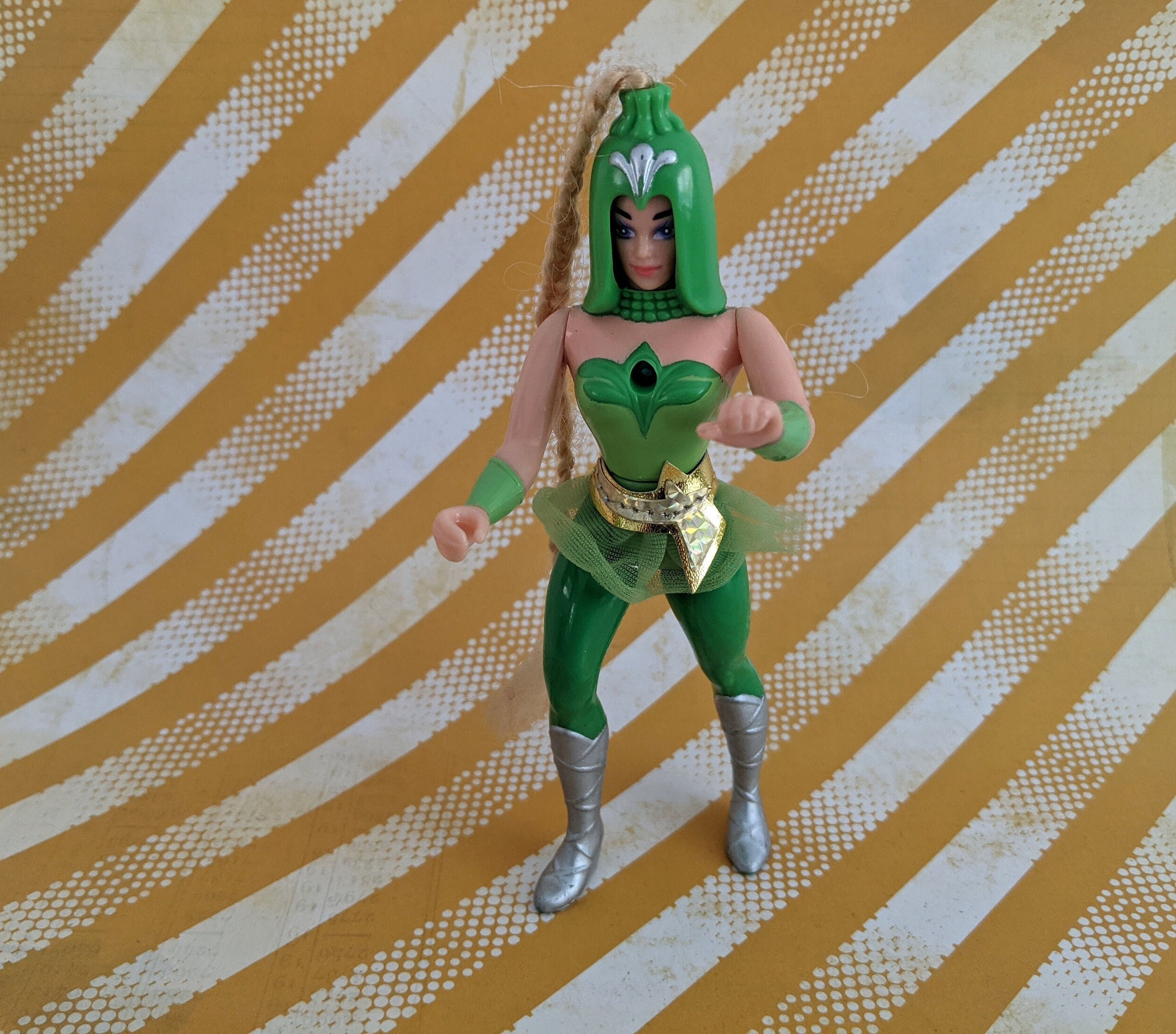 She-Ra figure 'Double Trouble' with original skirt Vintage Mattel