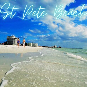 St Pete Beach, Florida Photo in 7 X 5 format available for instant digital download and perfect to print as a greeting card or postcard.