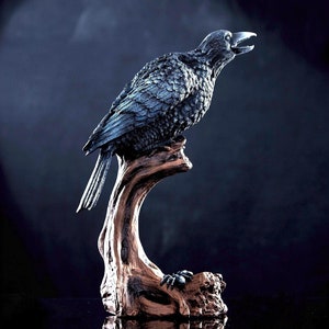 Decorative Black Crow Statue on a Branch, Handmade Realistic Raven Sculpture for Gothic or Naturalist Decoration, Indoor & Garden Decor Gift