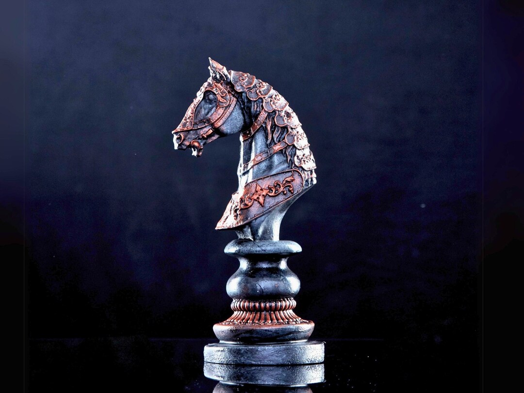 アンティーク　チェス　駒　フランス　1800年代　貴重品　オブジェ　ナイト　馬 チェス駒のオブジェ【キング・クイーン・ナイト】 | Pay ID
