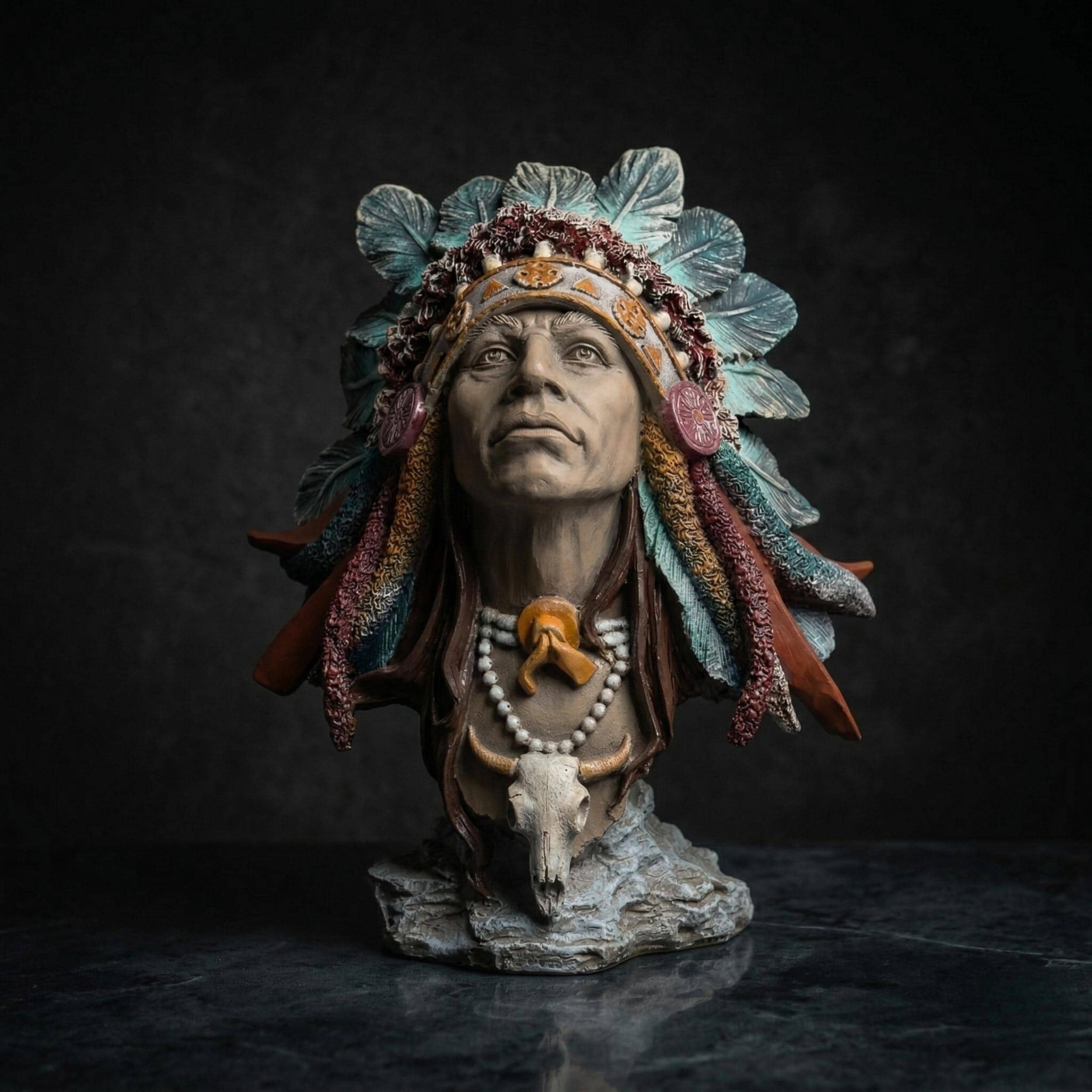手描きのネイティブアメリカン酋長の彫刻胸像：アクリル製インディアン