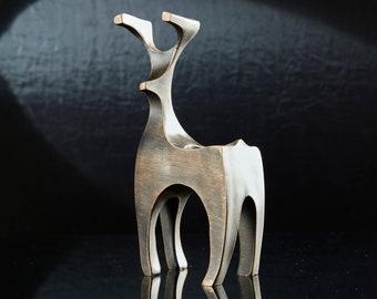 Modern Abstract Large Deer Tealight Holder, Decorative Handmade Deer Sculpture Candle Holder, Creative Personalized Tea Light Yule Decor