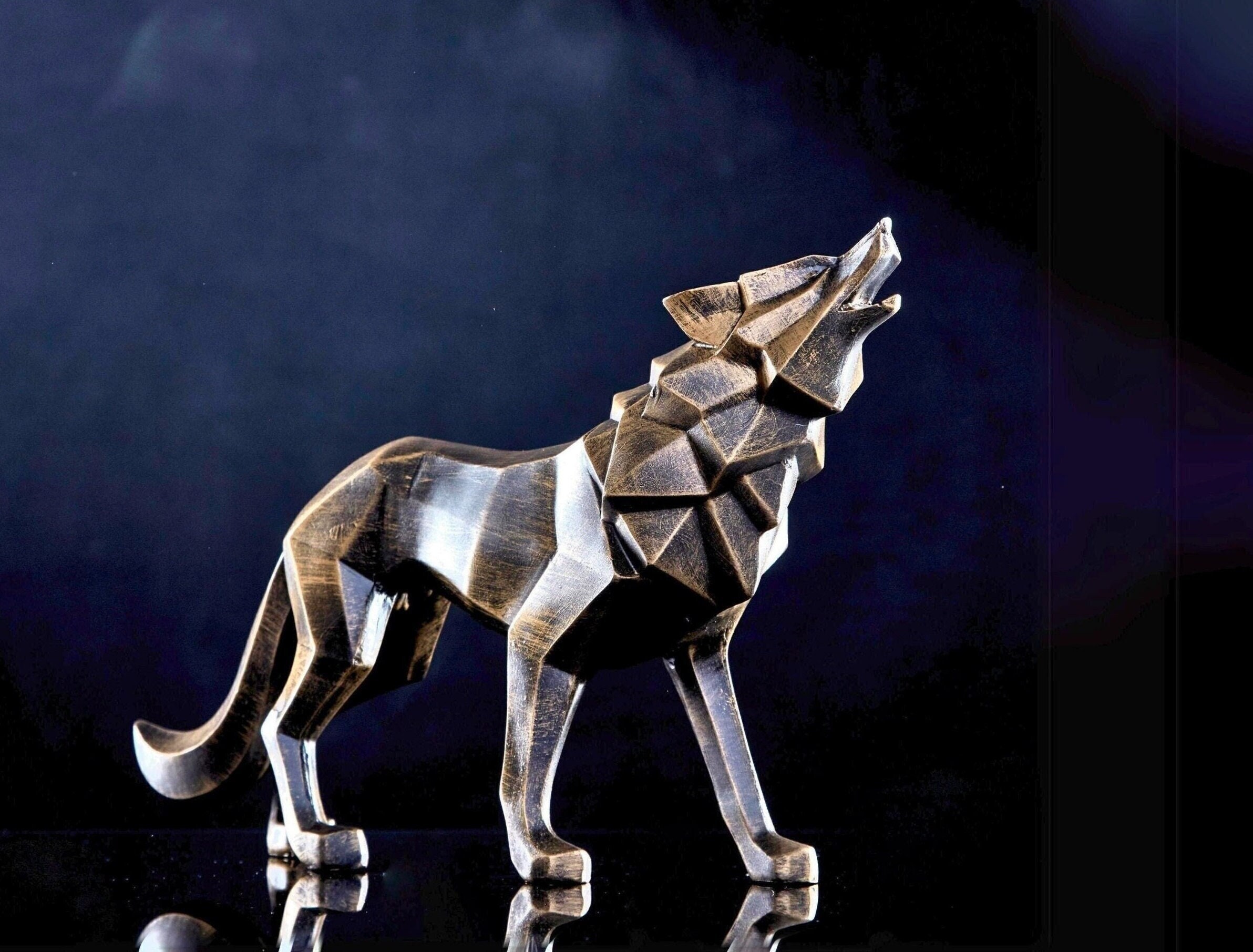 Timber Wolfの彫像、美術工芸品 彫像/彫刻] | [西洋] | [浪漫堂ショップ]