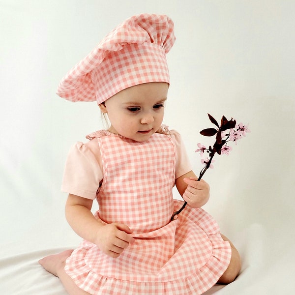Girls pink apron set. Kids apron set for girls 6 -24 months, 3-5 years old. Little chef apron and hat. Pink apron for baby and toddler.