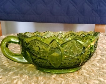 LE Smith Glass Co. Quintet Hobstar Heritage Green Glass Bowl