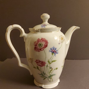 Winterling Porcelain Teapot made in Bavaria, Germany