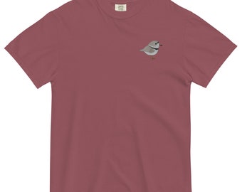 T-shirt med broderad kantband och komfortfärger från Plover