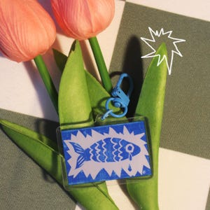 blue fish - acrylic charm