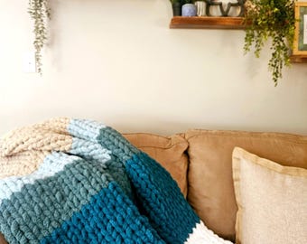 Coastal Breeze Quilted Blanket NCU0PT251 main image 1