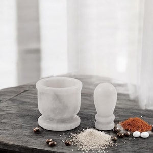 Handmade Marble Mortar and Pestle Set: Herb & Spice Grinder