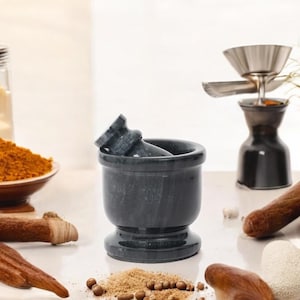Handmade Marble Mortar and Pestle Set: Herb & Spice Grinder